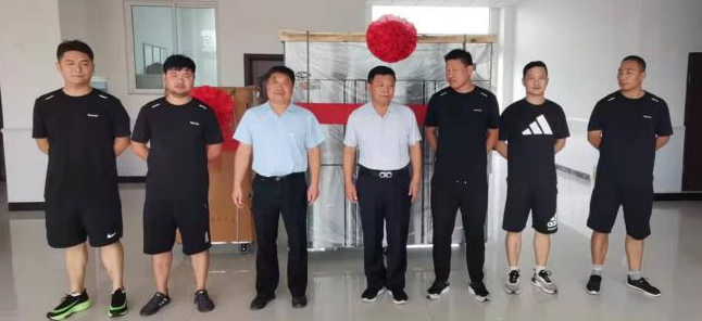 军民共进促发展，鱼水互助见真情